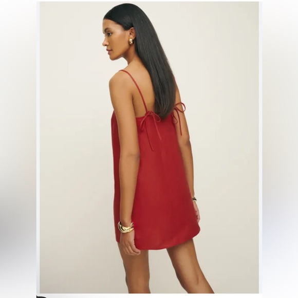 Reformation - Picture 3 of 11